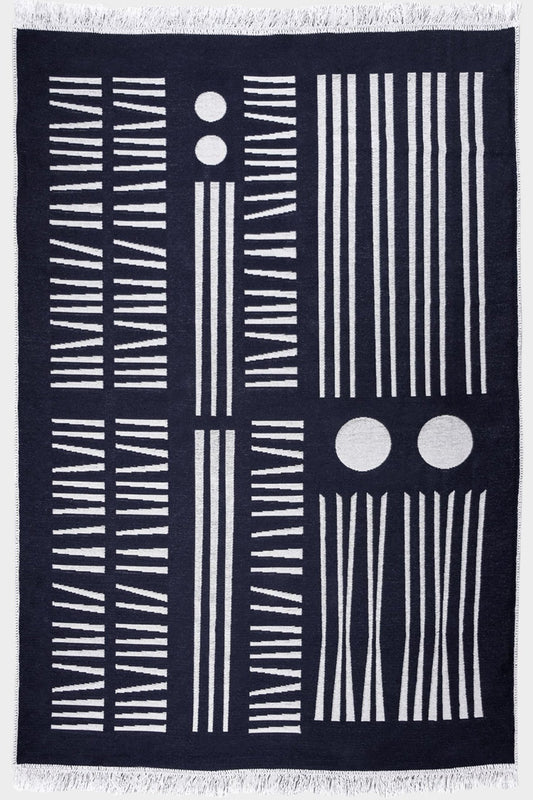 "BÜYÜKANNEMİN BAHÇESİ", Bilge Kalfa, Kilim