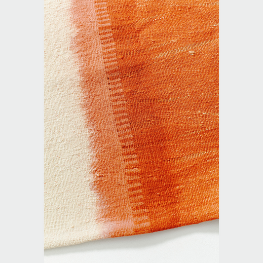 "SAFFRON", Merve Abedan - Cult Form, El dokuması kilim