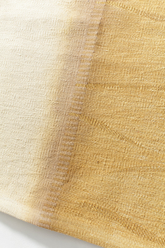 "MUSTARD", Merve Abedan - Cult Form, El dokuması kilim