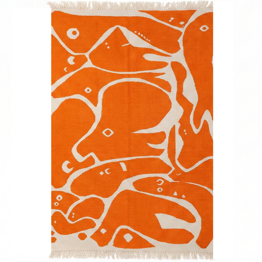 "ACAYİPLER KOROSU", Bilge Kalfa, Kilim