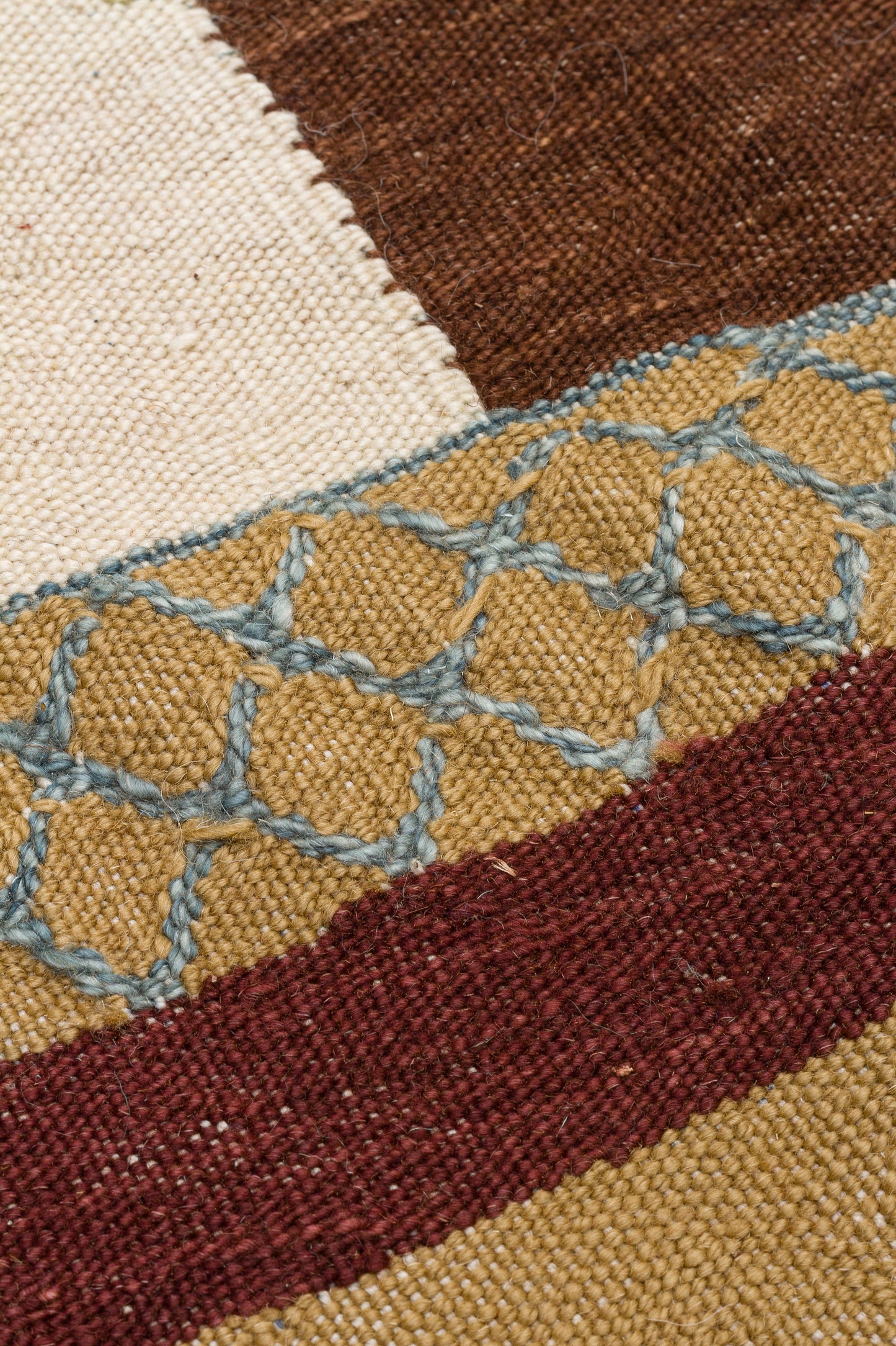 "ALİ DESİDERO", Zeynep Tuti Kara, El dokuması kilim